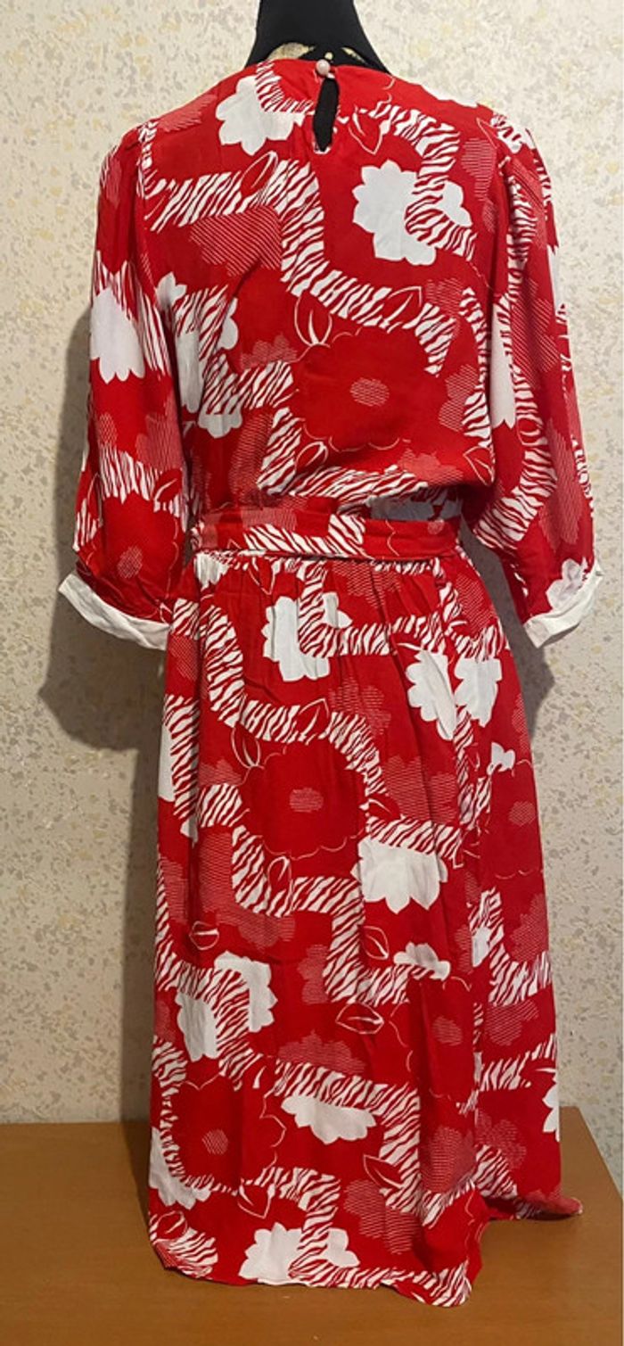Magnifique robe vintage rouge viscose motifs 36 - photo numéro 4