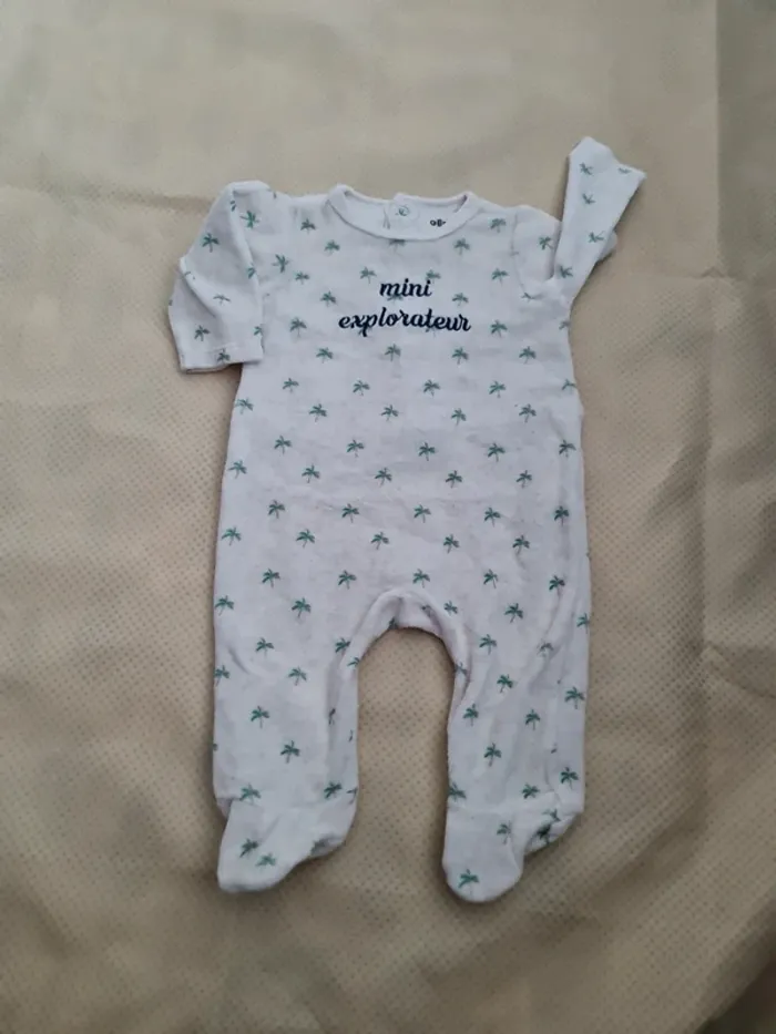 Lot de 8 pyjamas 3 mois - photo numéro 3