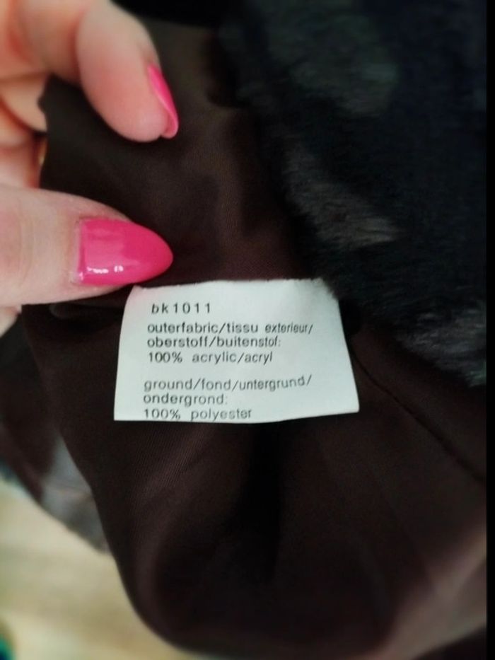Manteau en fausse fourrure zébrée noir et marron 42 - photo numéro 6