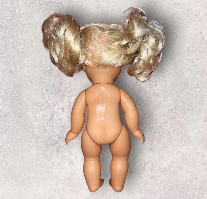 Ancienne Poupée Avec Yeux Dormeurs année 70 - photo numéro 5