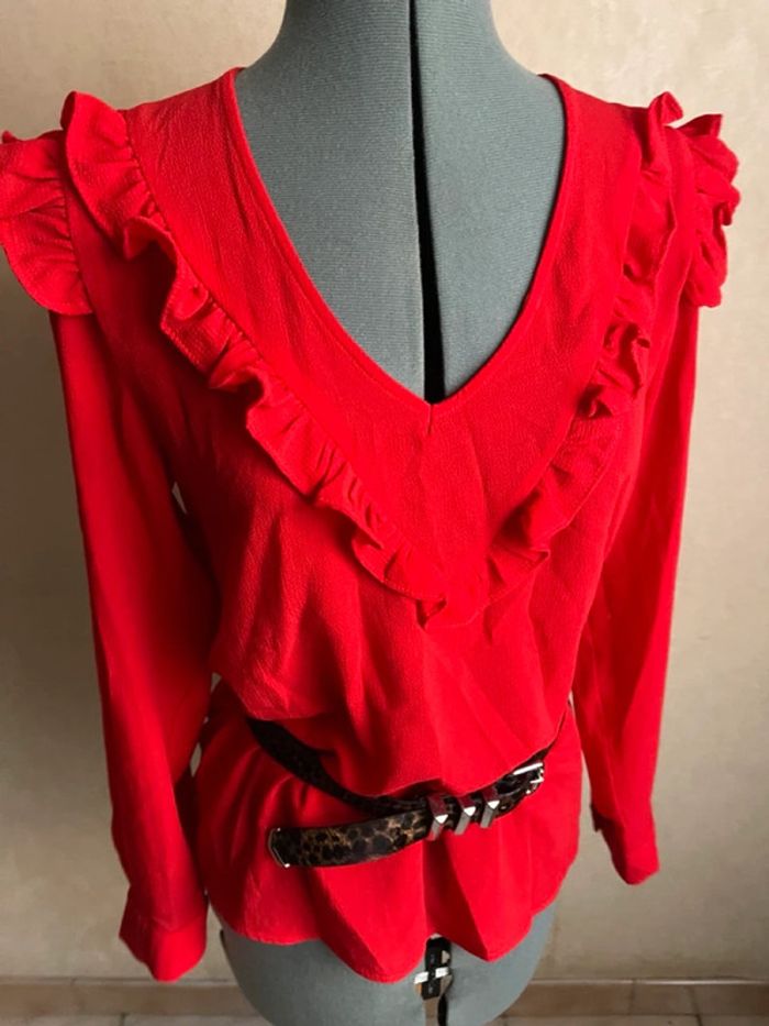 Blouse fluide volants col V T38