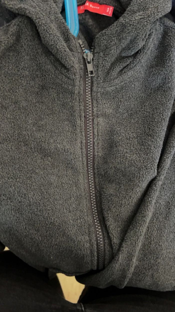 Gilet garçon gris foncé 8 ans - photo numéro 4