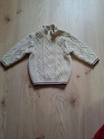 Pull 9 mois