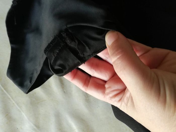 Robe noire droite t. 40 Jacqueline Riu. Bi matière - photo numéro 15