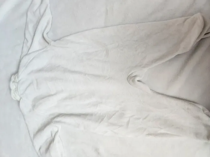 Joli pyjama velours blanc bébé fille/ garçon automne/ hiver Kiabi Baby 9 mois - photo numéro 5