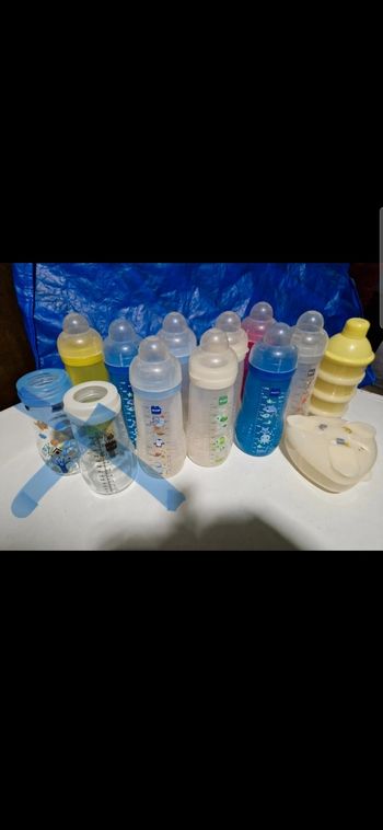 Gros lot de biberons Mam 330ml