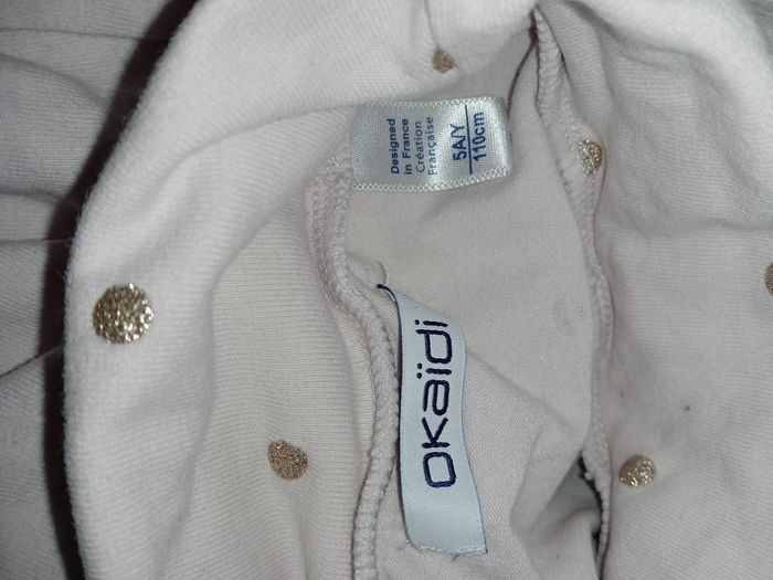 Sous pull Okaïdi taille 5 ans - photo numéro 2