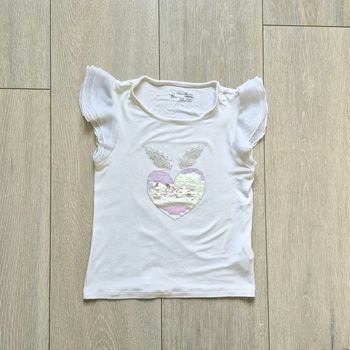 T-shirt blanc a sequins. Fille 5 ans. Marque Orchestra 