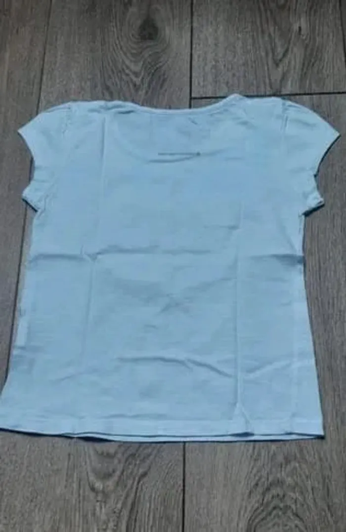 Tee-shirt Mc blanc séquins réversibles motif coeur 8 ans en très bon état - photo numéro 4