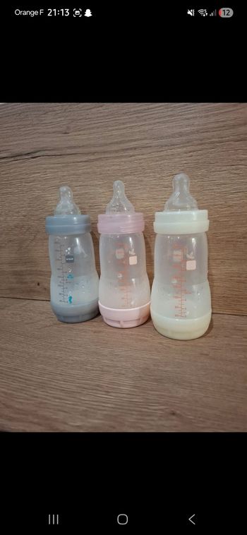 3 biberons mam