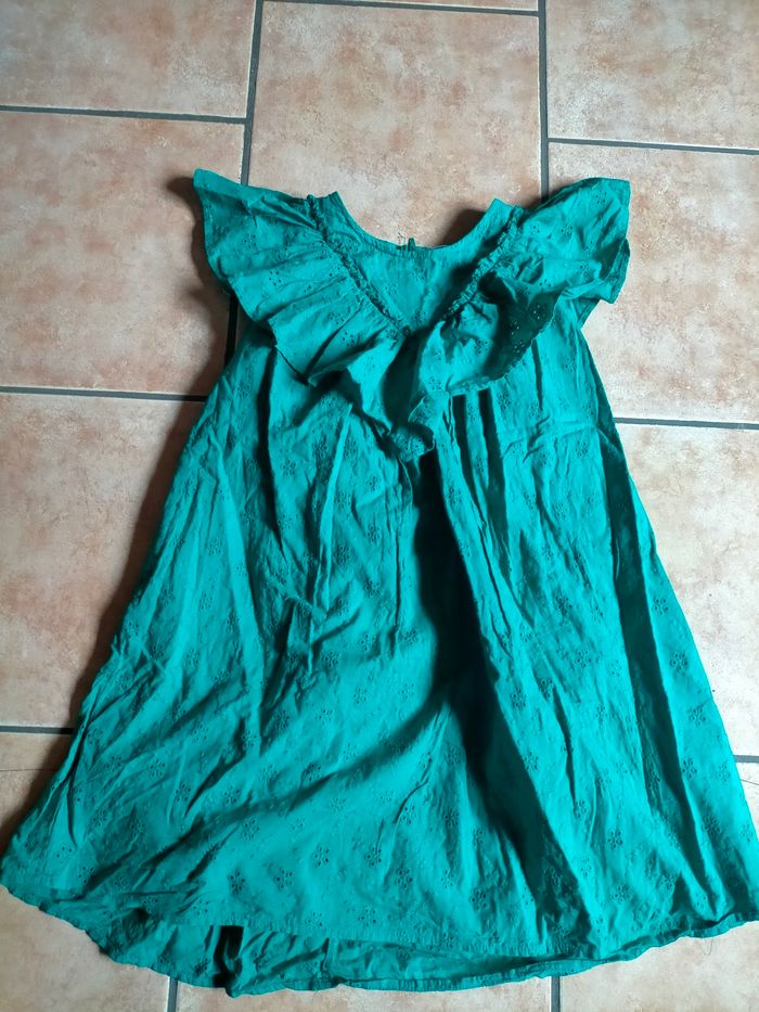 Lot 3 robes TAO 12 ans - photo numéro 2