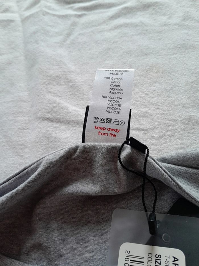 Tee shirt 19V69 Italia neuf avec étiquette - photo numéro 4