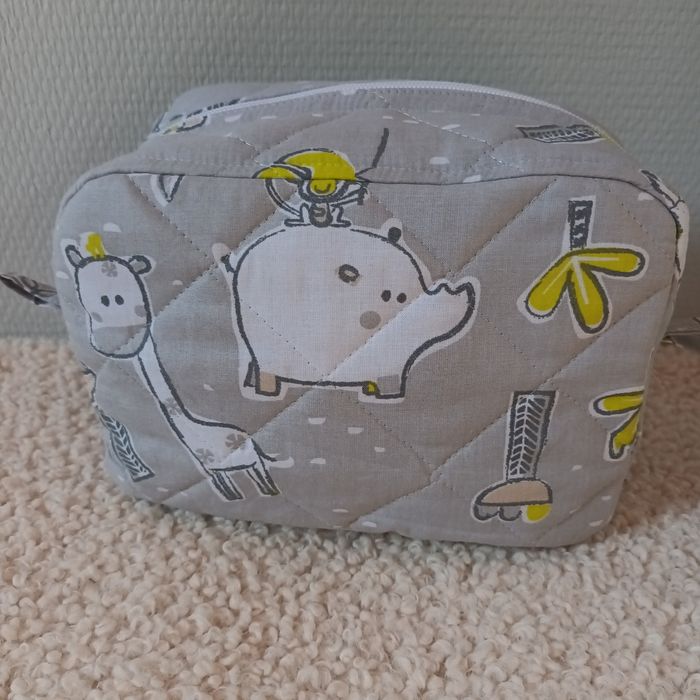 Trousse toilette enfants thème jungle 🦁🦒🐘 - photo numéro 9