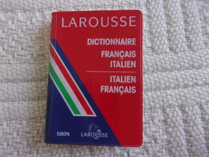 mini Larousse Francais/Italien