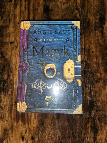 Livre : Magyk