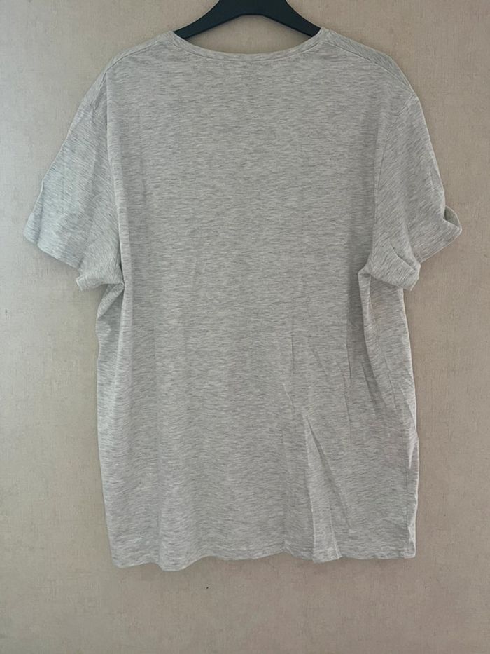 T-shirt gris clair - photo numéro 2