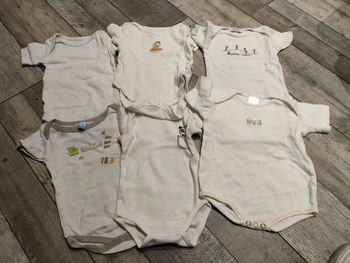 Body manches courtes 3 mois