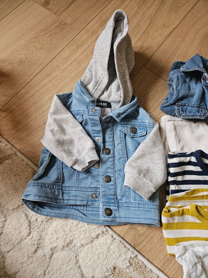 Lots vêtements 3 mois et 6 mois