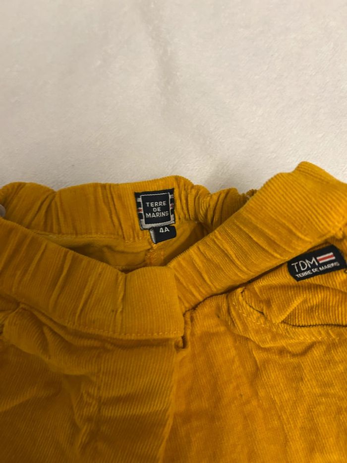 Pantalon velours moutarde 4ans - photo numéro 2