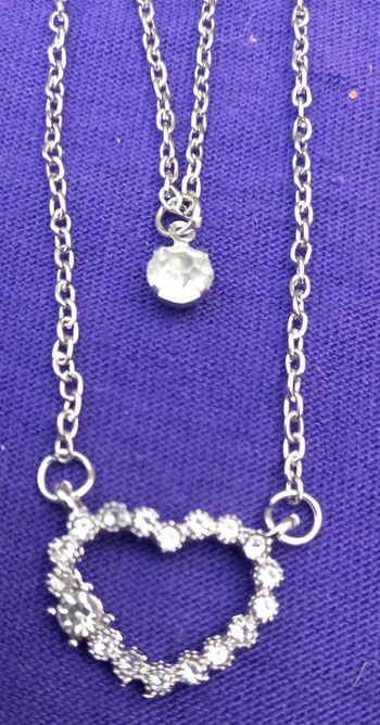Collier argenté- double chaîne- pierre cristal - cœur