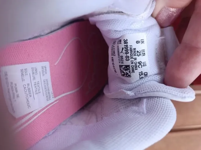 Baskets Puma fille pointure 25 - photo numéro 5