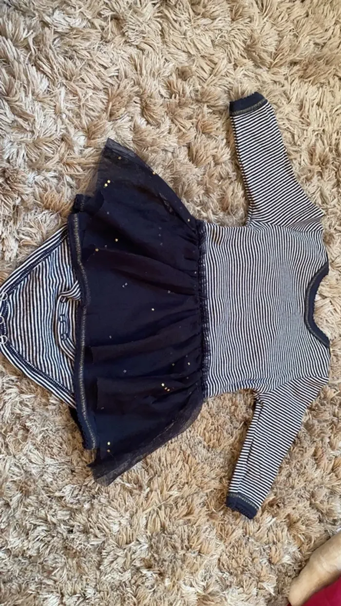 Jolie robe de fêtes fille