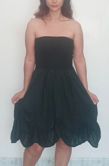 Petite robe bustier noire asymétrique vaporeuse TU