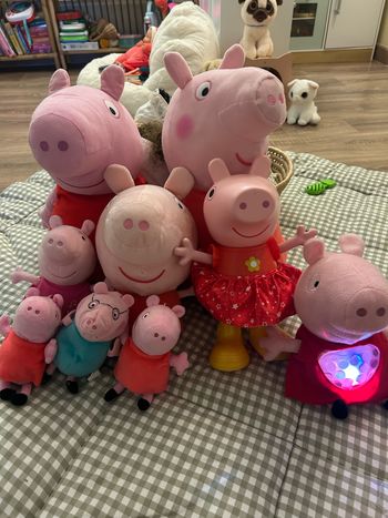 Lot peppa piG