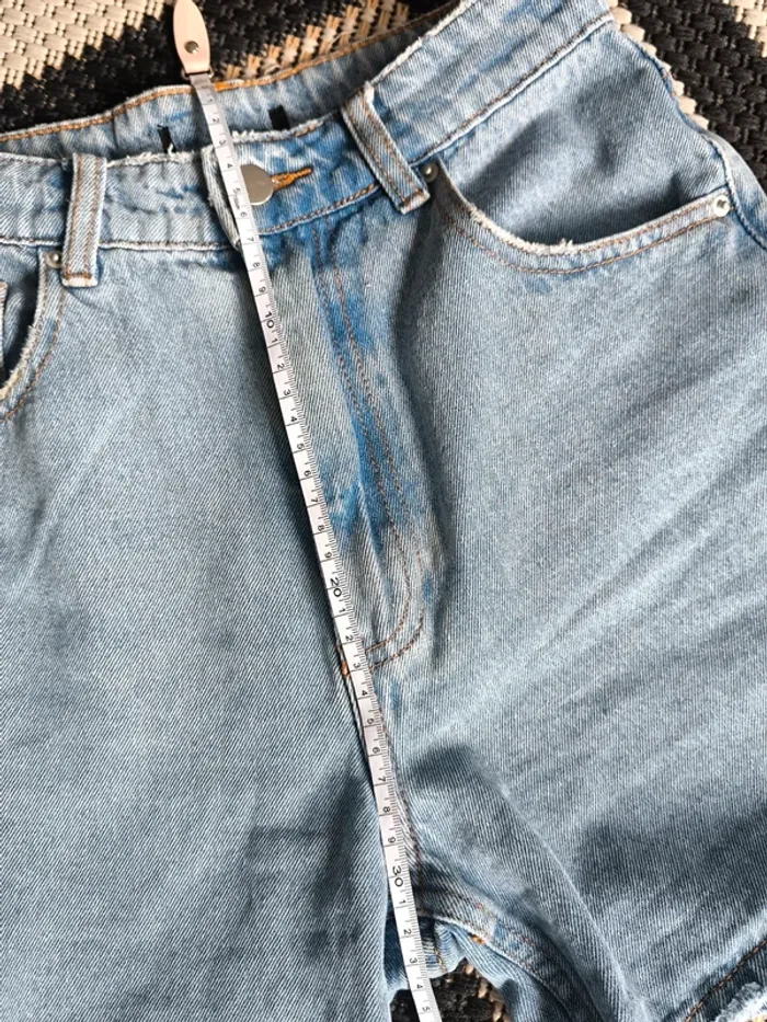 Short en jean bleu clair – Femme – Taille 32 - photo numéro 4