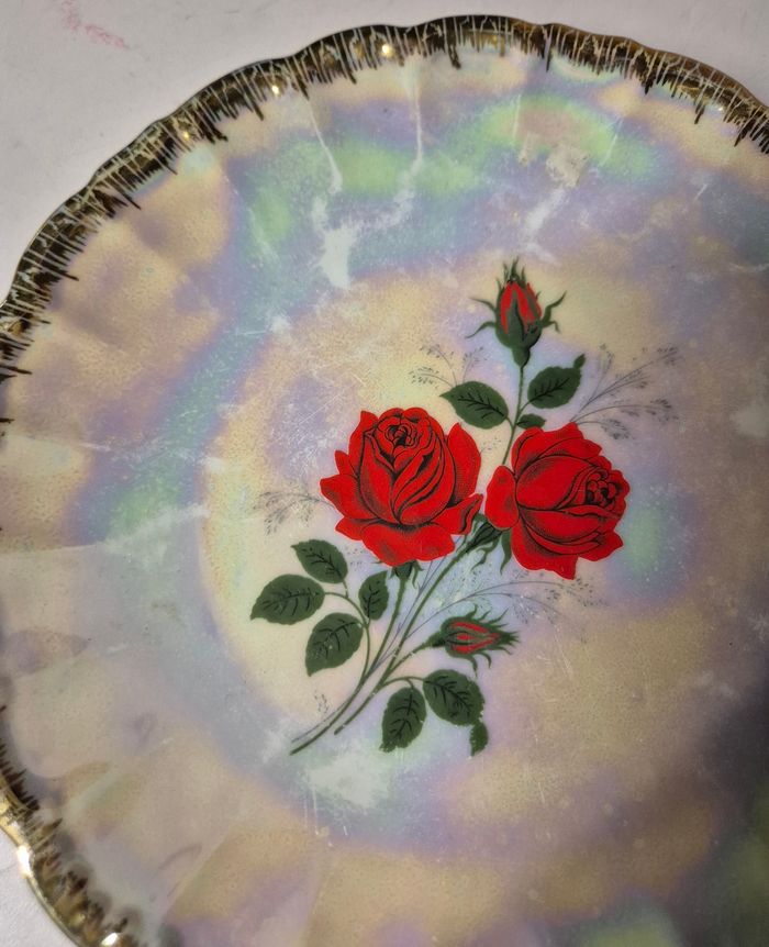 Assiette a dessert en porcelaine decor rose rouge bord festonné dore gareis waldasassen bavaria - photo numéro 2