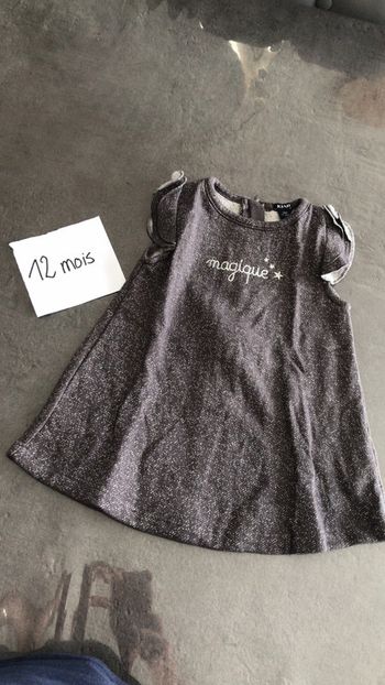 Robe grise