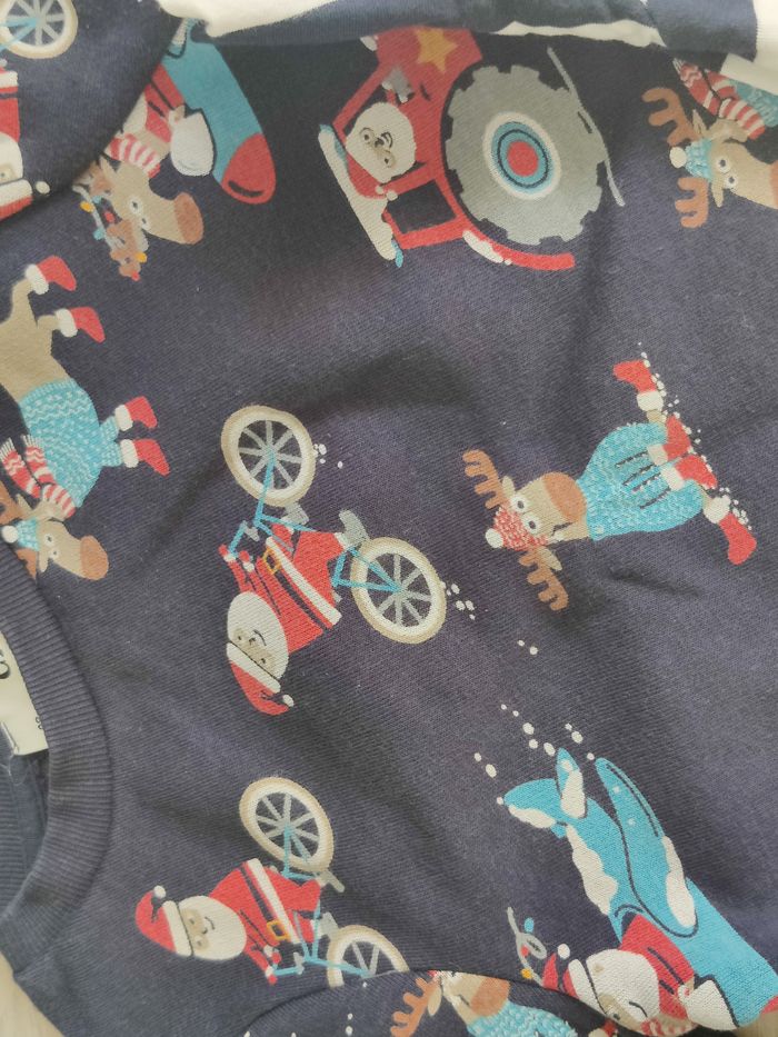 Sweat et tee shirt de Noël C&A Taille 3 ans - photo numéro 4