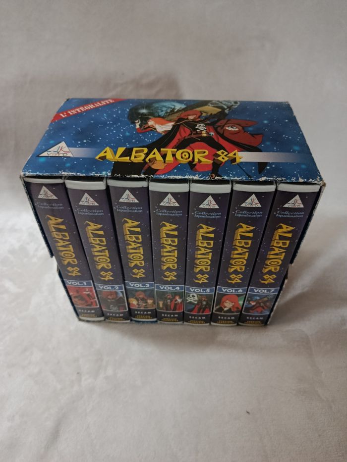 A saisir, coffret VHS  " Albator 84 " ( bien lire svp ) - photo numéro 4