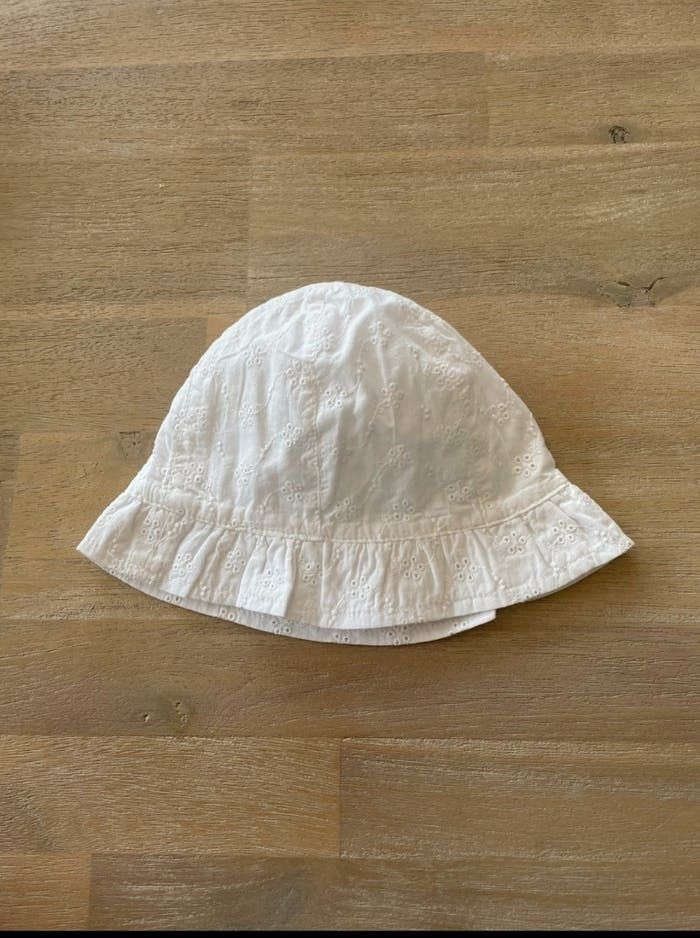 Chapeau bébé Kiabi