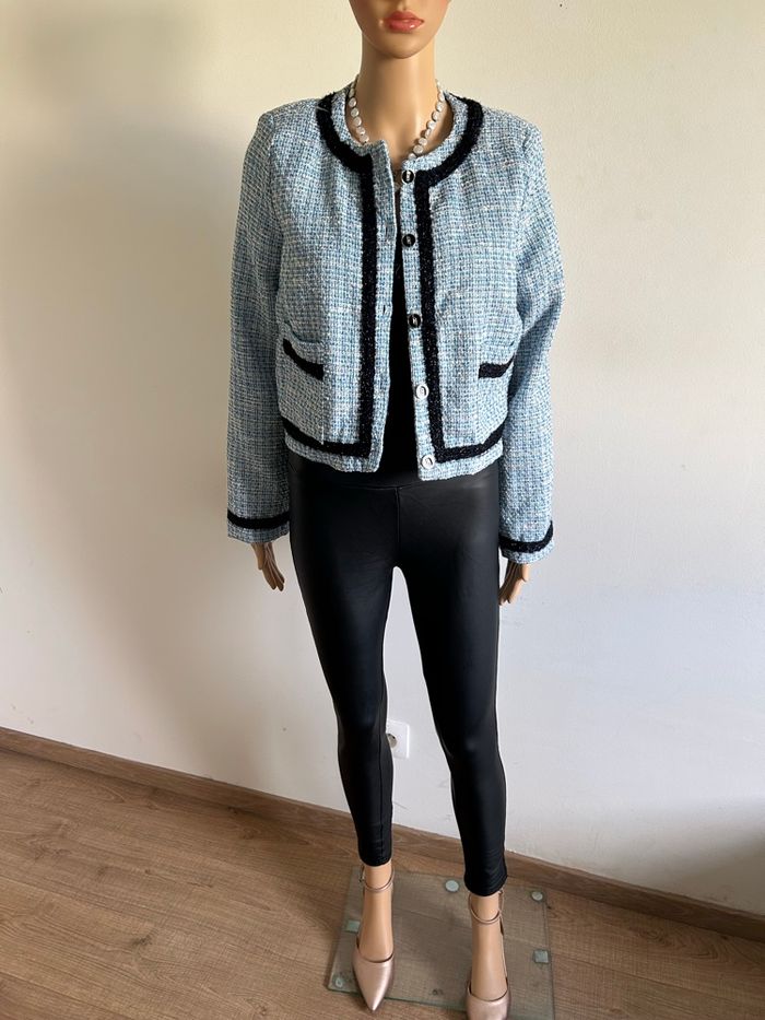 Veste bleue neuve en tweed Naf Naf taille 40 (valeur 69€) - photo numéro 2