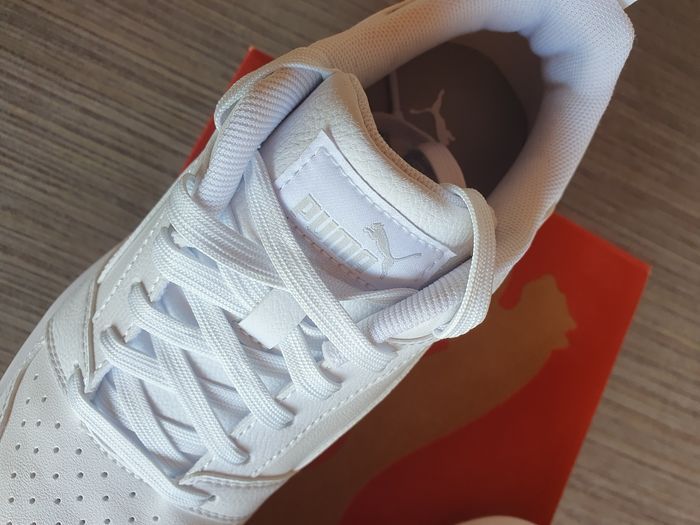 Superbe paire de  baskets Puma 🖤 - photo numéro 5