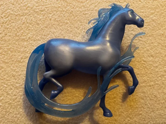 Cheval reine des neiges - photo numéro 2