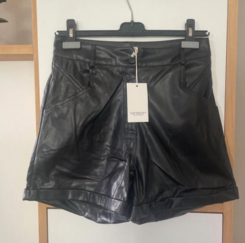 Short M Season neuf