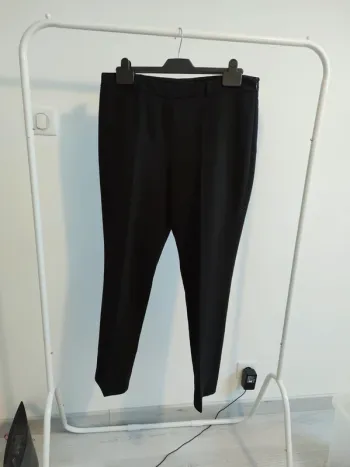 Pantalon tailleur noir 123 taille 40