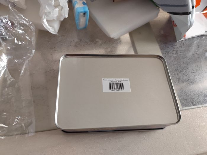 Boîte à crayons de collection 100drine - photo numéro 5