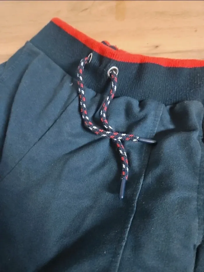 Jogging mickey 8 ans garçon - photo numéro 3