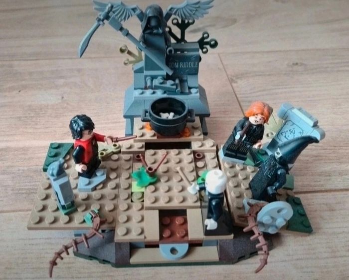 Lego Harry potter 75965 la résurrection de Voldemort - photo numéro 2