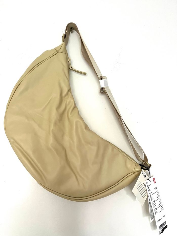 Sac bandoulière Uniqlo neuf avec étiquette - photo numéro 2