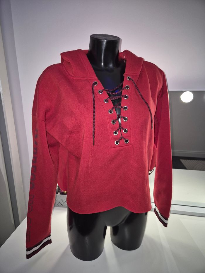 Sweat rouge - photo numéro 4