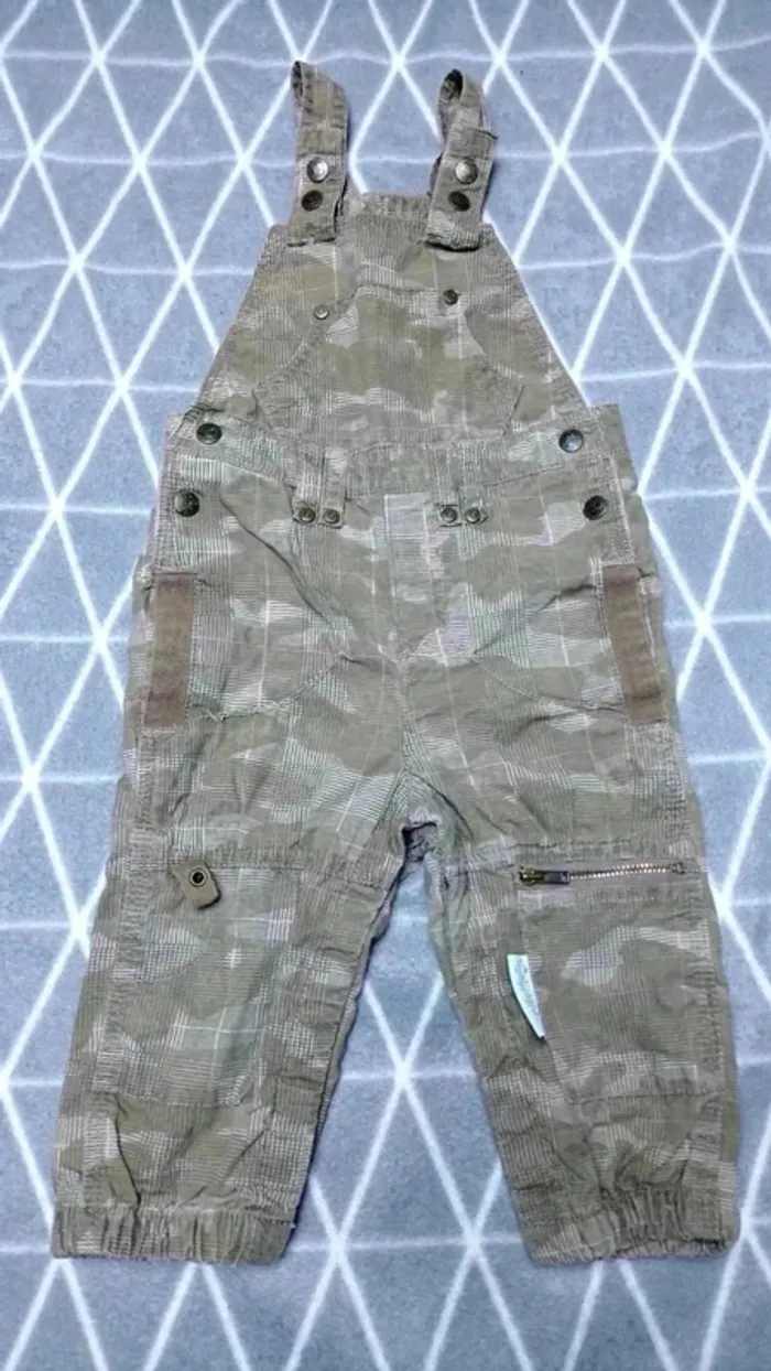 🦁 lot 2 salopettes + 1 pantalon, 9 mois - photo numéro 4