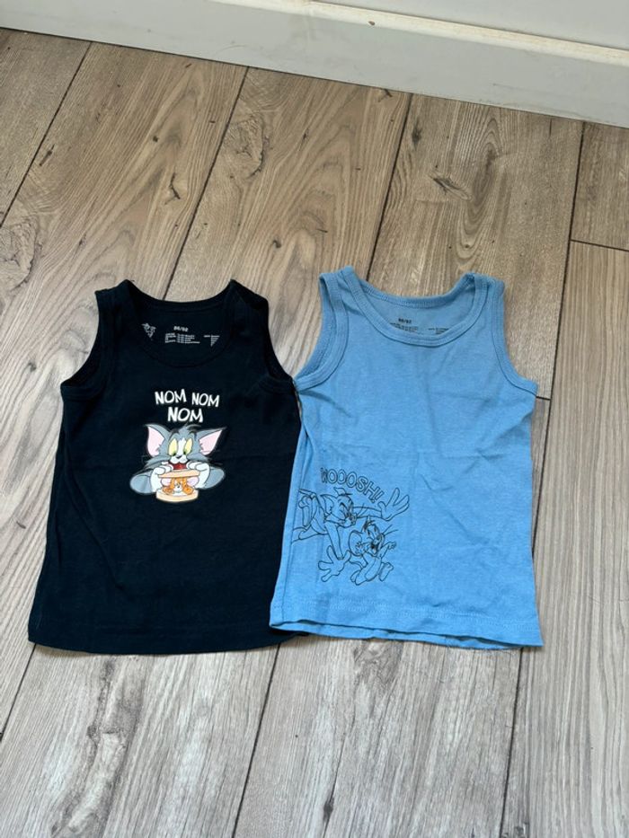 Lot de deux debardeurs 12-24 mois