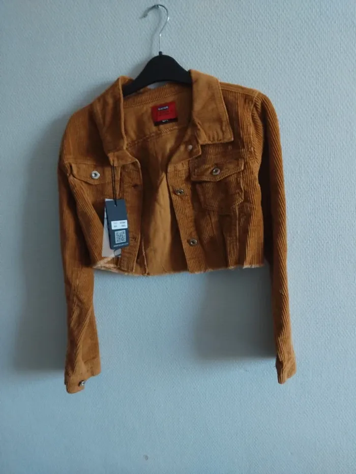 Veste courte manches longues taille 40 - photo numéro 3