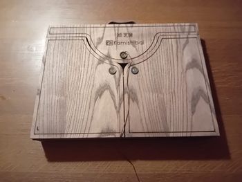 Kamishibaï en bois ( vide sans les feuilles de contes)