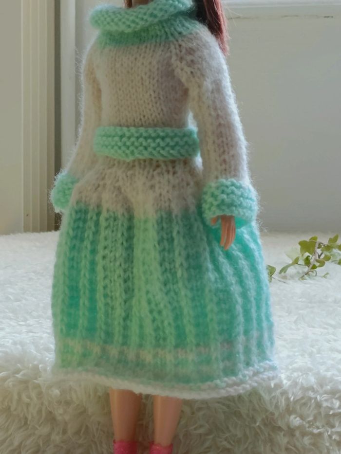 Vêtements pour poupée barbie - photo numéro 3