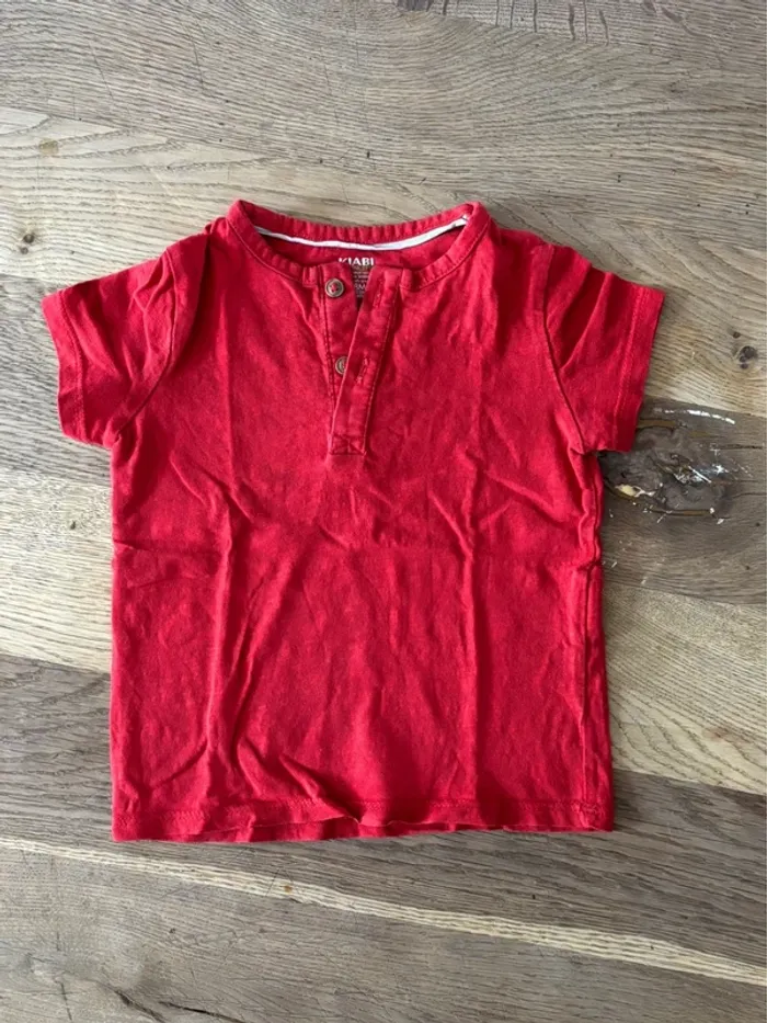 T-shirt
